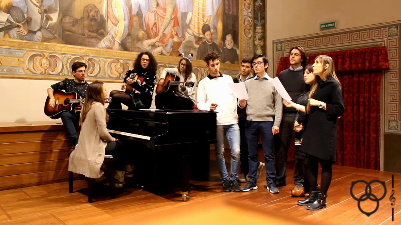 Adesso E' La Pienezza - Coro Collegio Borromeo