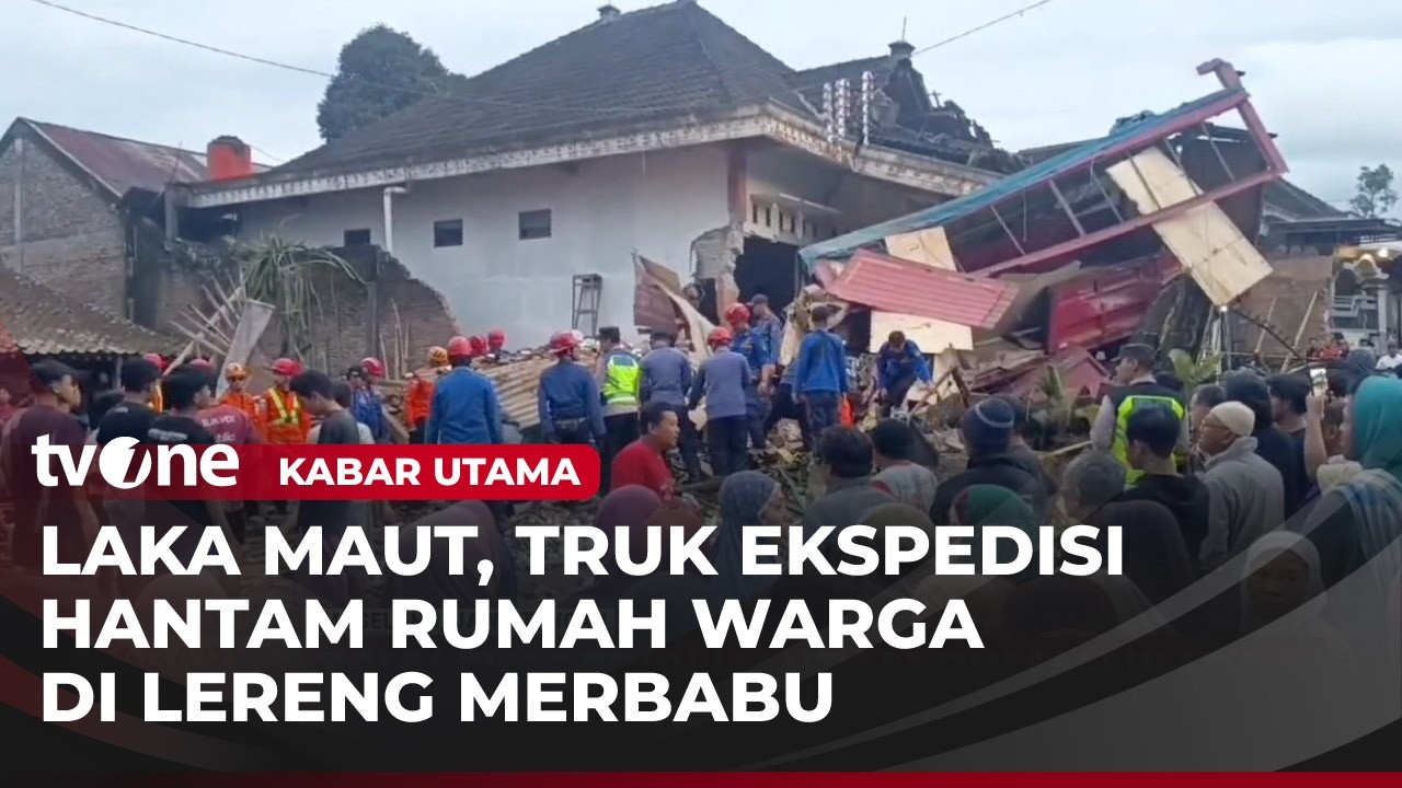 Kontainer Muatan Susu Kemasan Hantam Rumah di Lereng Gunung Merbabu | Kabar Utama