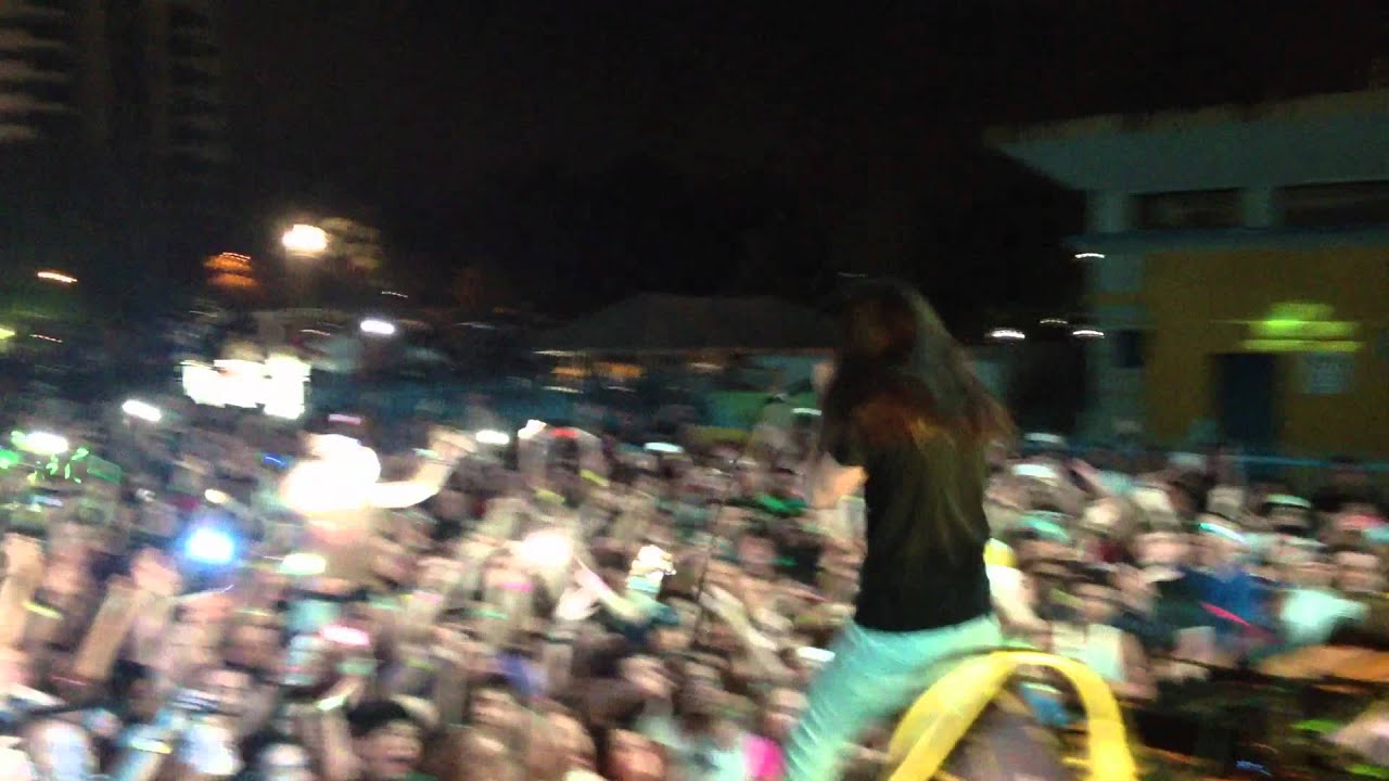 Steve Aoki - Warp {Live @ Aoki Under The Rail}