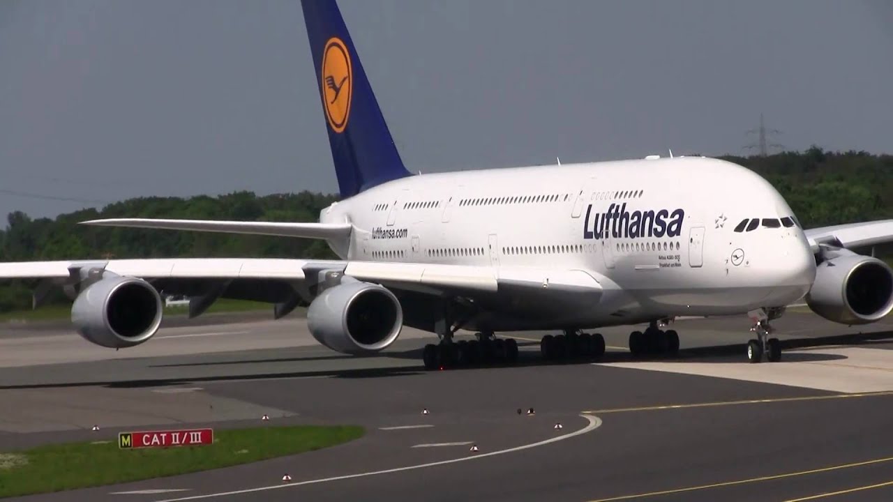 Lufthansa Airbus A380-800 | Landing -  Dusseldorf Airport | D-AIMA [HD]