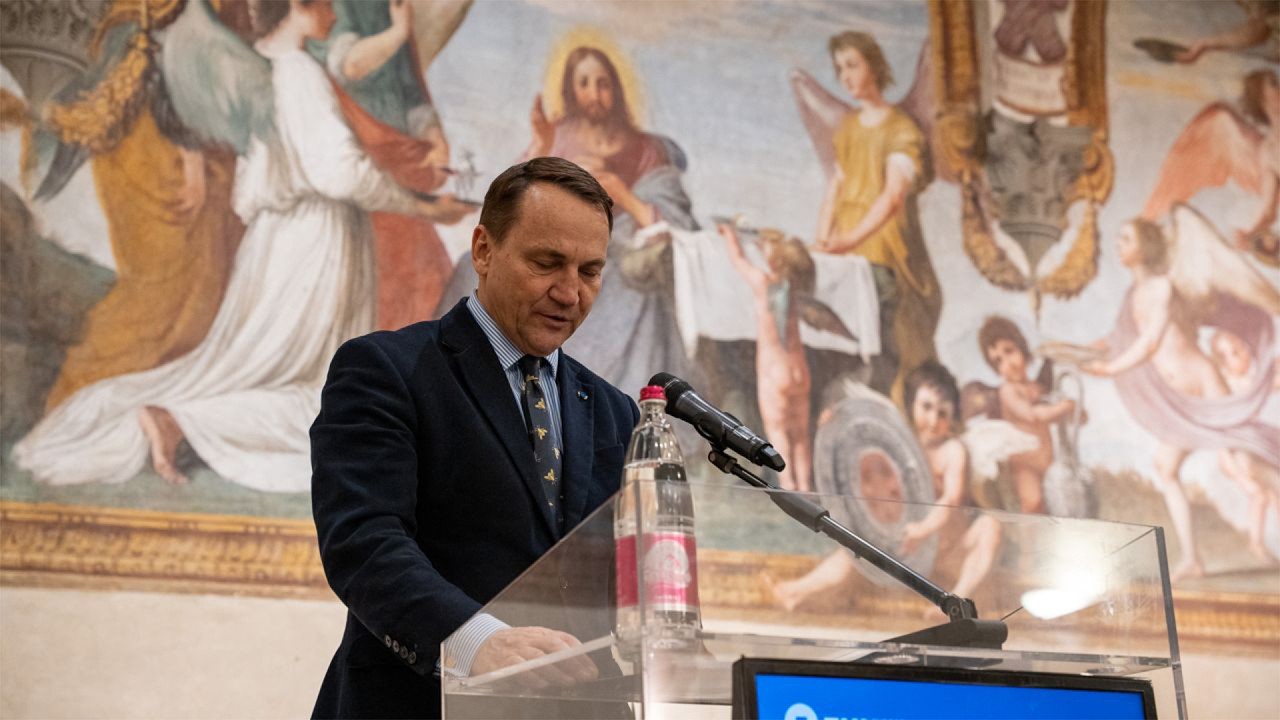 Europe&rsquo;s strategic challenges and the role of diplomacy - A lecture with Radosław Sikorski