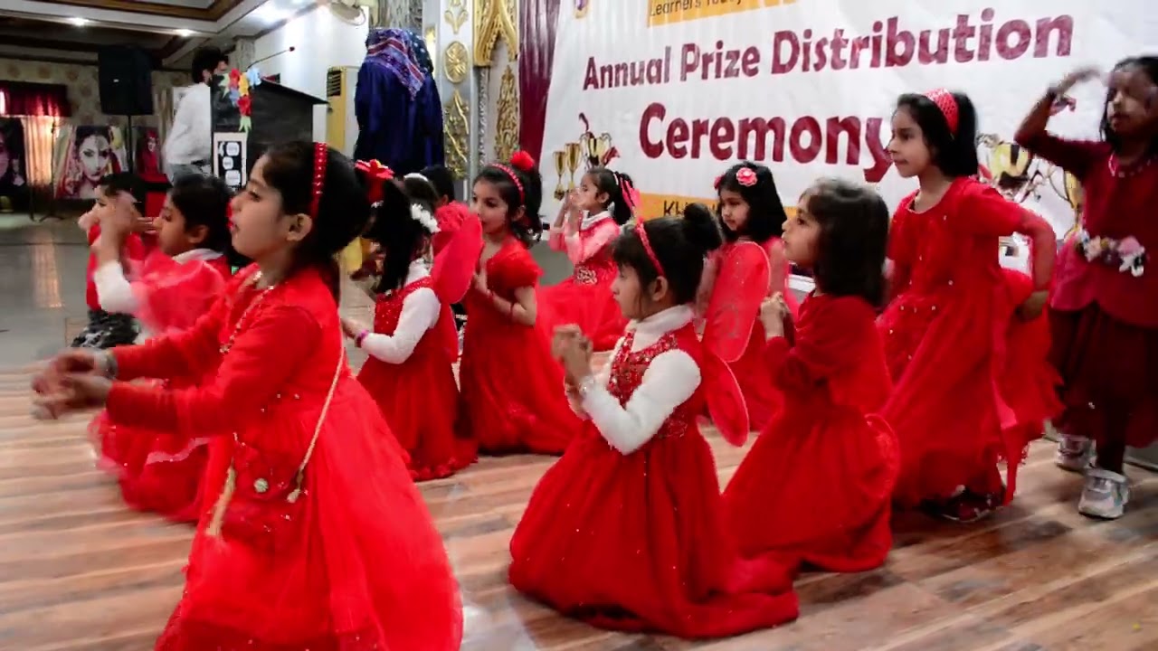 #Smile on a face love in the heart || #students performing #welcome performance #viral #2023