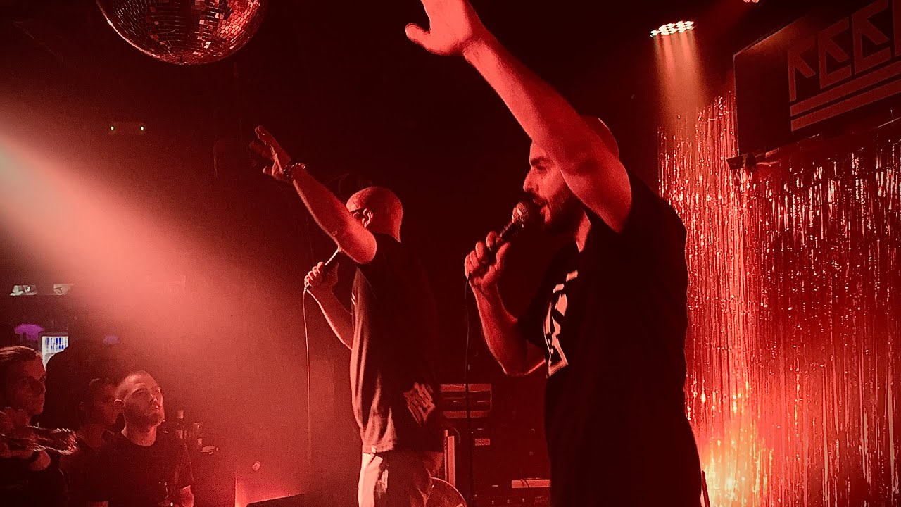 Mikri i Bvana live 