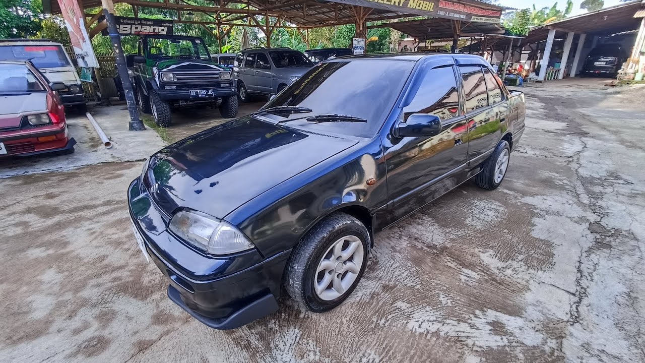 Dijual mobil bekas Suzuki Esteem 1.6cc murah meriah