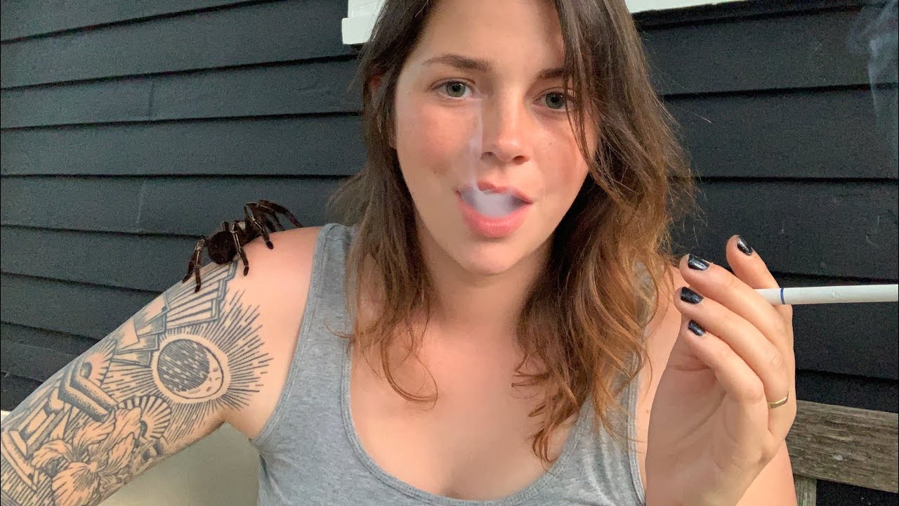 ASMR Smoking with my Tarantula
