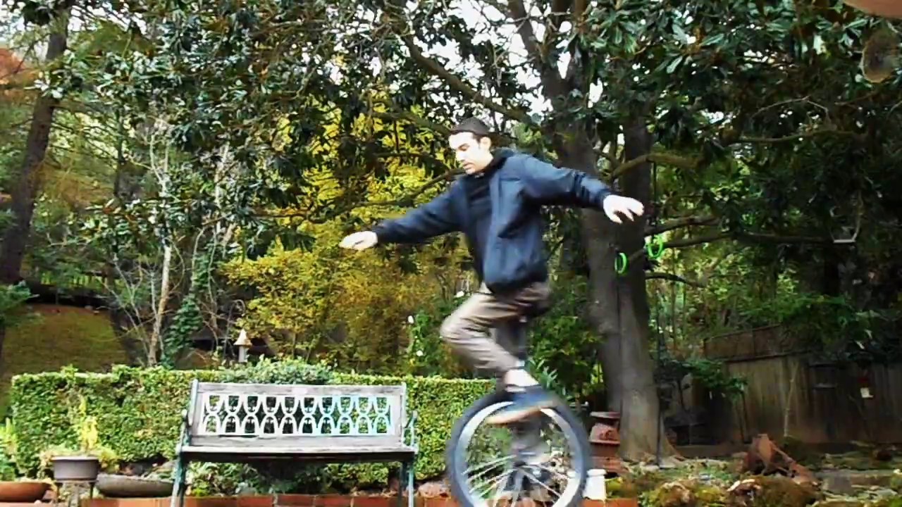 UNICYCLE IDLING PRACTICE (24