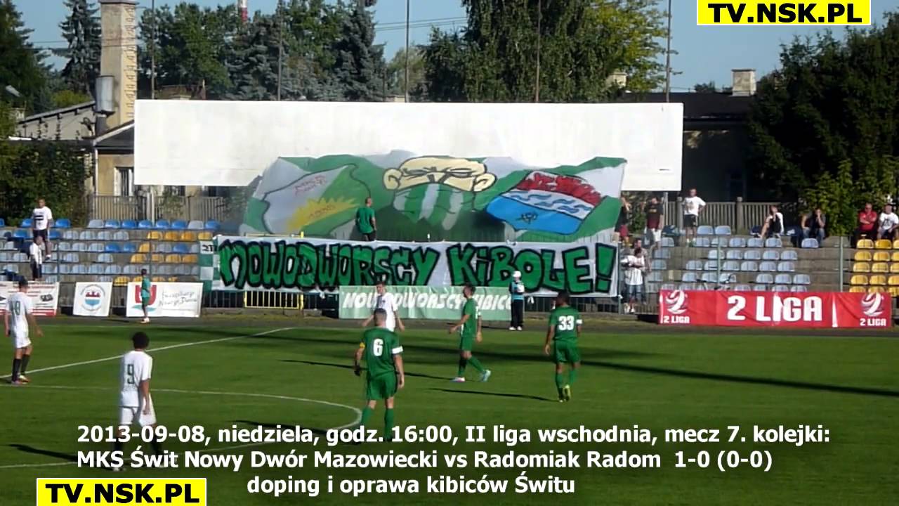 tv.nsk.pl 2013-09-08 MKS Świt Nowy Dwór Maz. - Radomiak Radom 1-0 (0-0) doping, oprawa kibiców Świtu