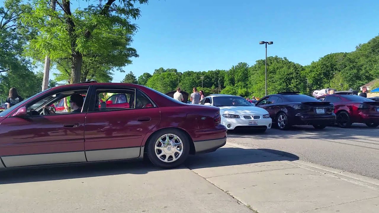 More of the W Body Meet and Greet in Royal Oak