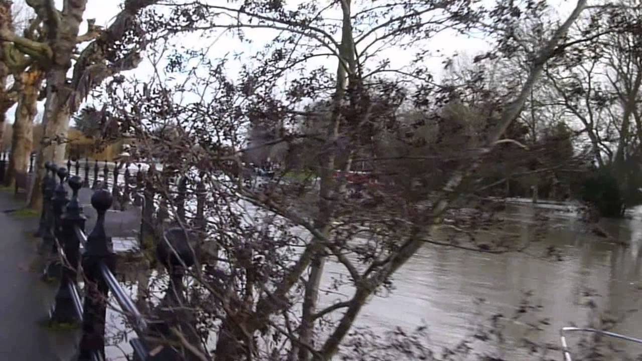Thames Flooding at Abingdon Xmas Day 2012