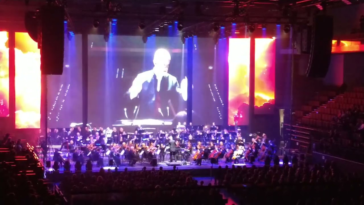 The Universe of John Williams: Hook (The Flight to Neverland) LIVE | O2 universum Praha