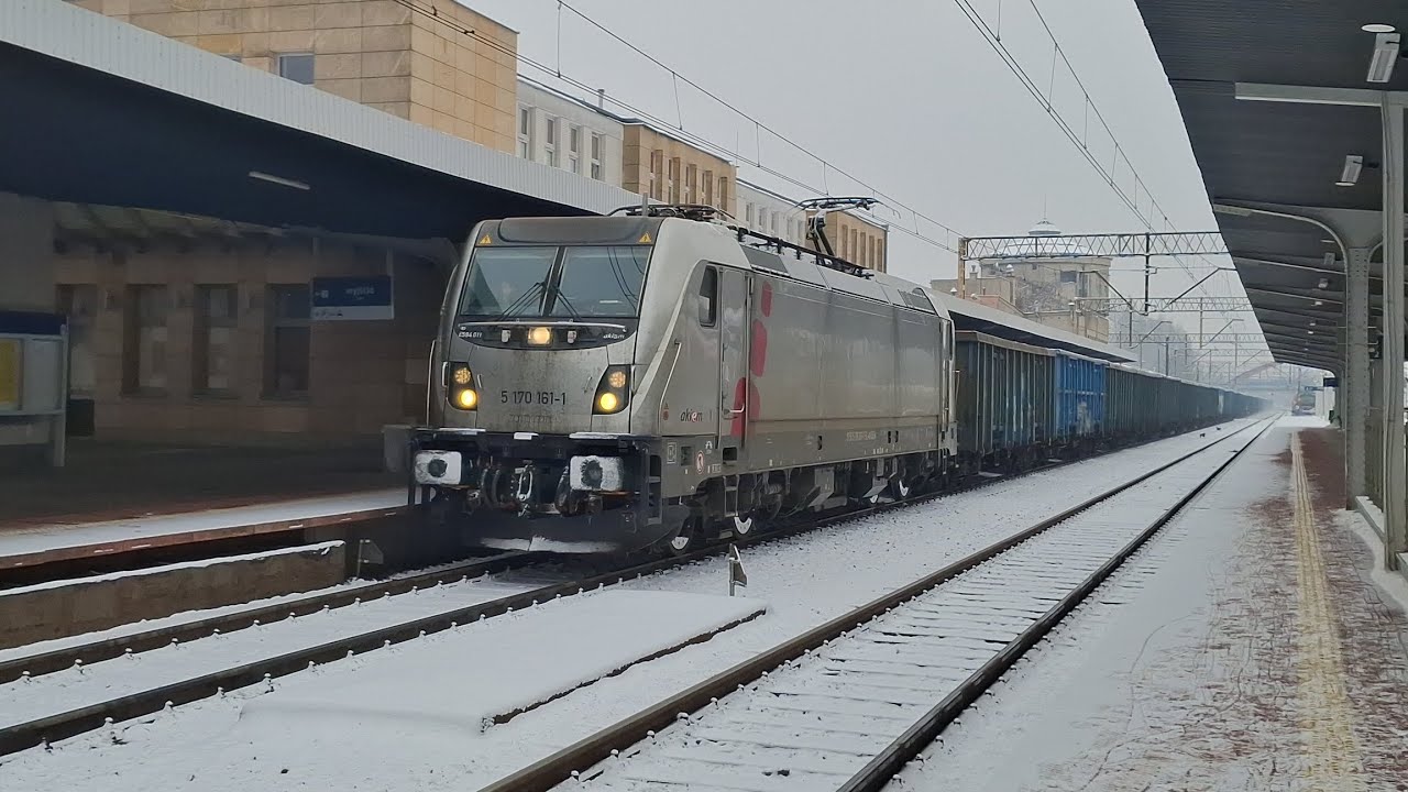 Przelot 170 161 1 z węglarkami przez Ostrów Wielkopolski! 