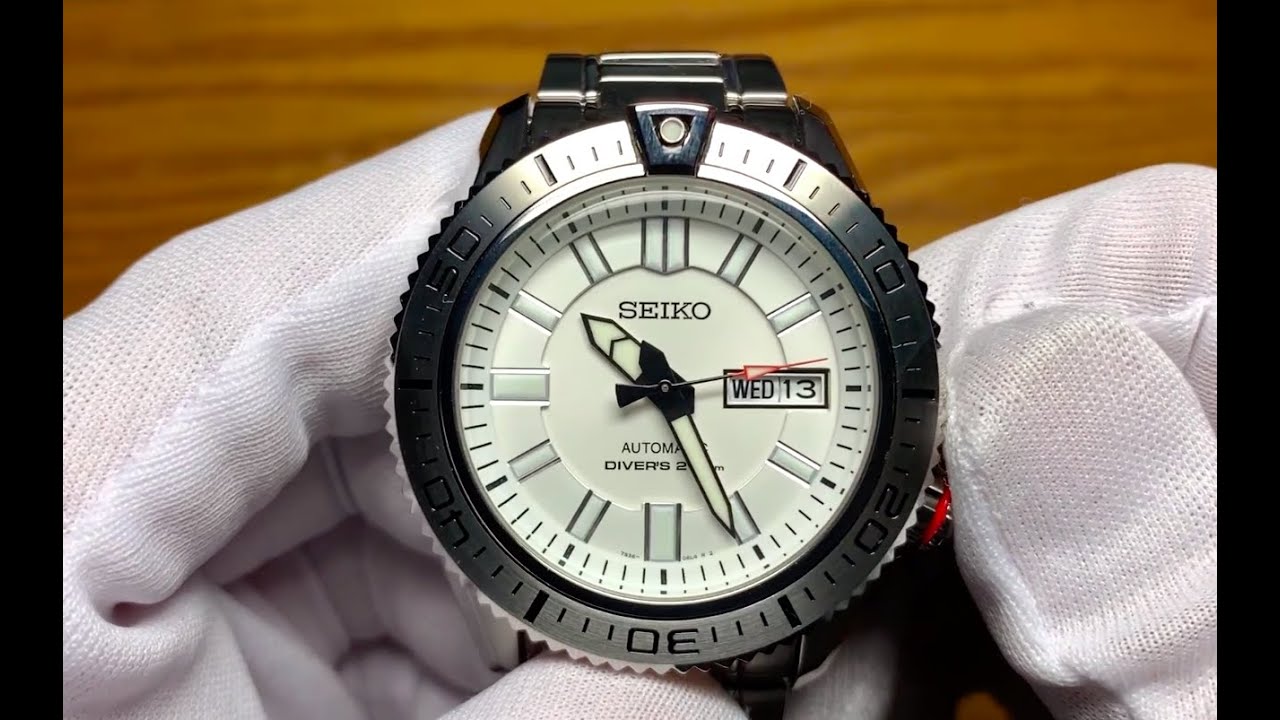 SEIKO STARGATE SKZ323K1 WHITE DIAL DIVE WATCH
