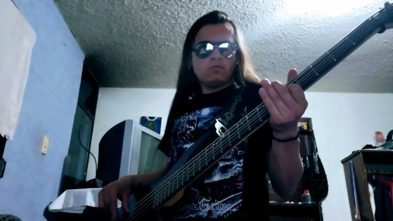 Running Wild - Purgatory (live) Bass cover