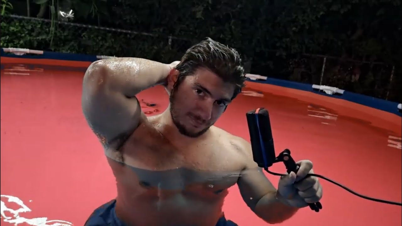 ASMR with water and mouth sounds at the pool!!!