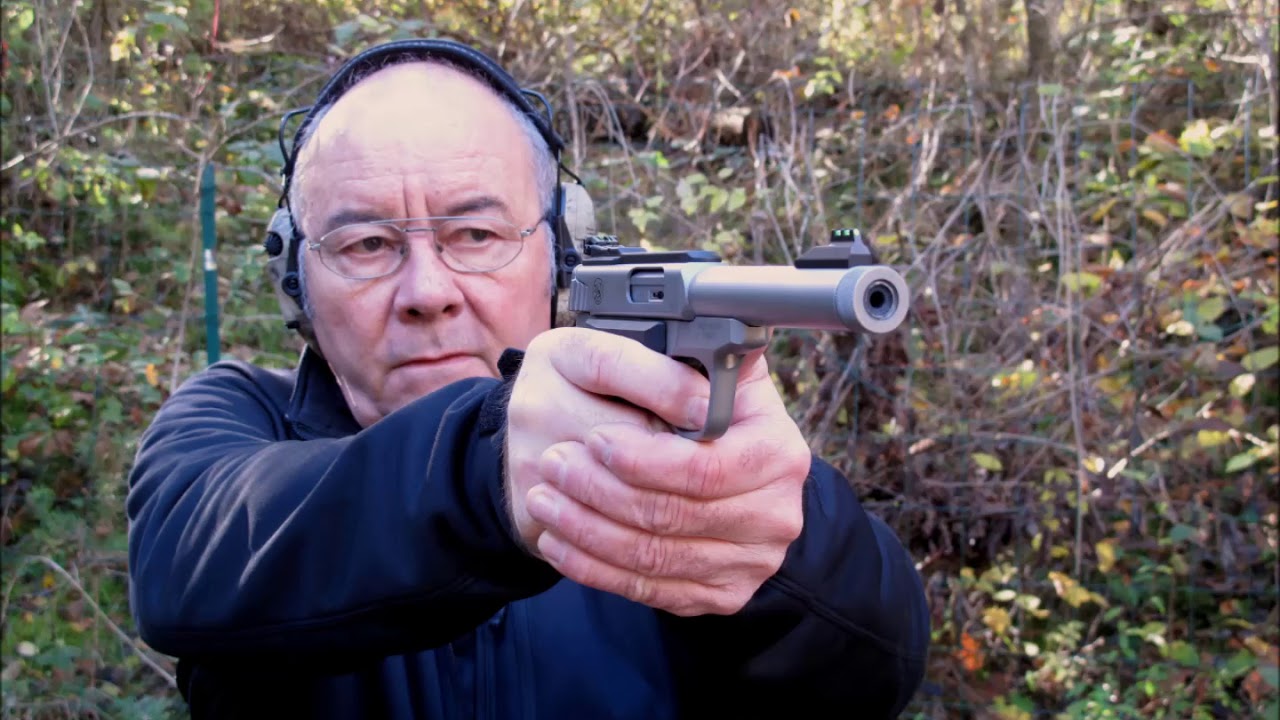 S&W SW22 &laquo; Victory &raquo; .22 Long Rifle &ndash; 1&egrave;re partie : pr&eacute;sentation et premier tir