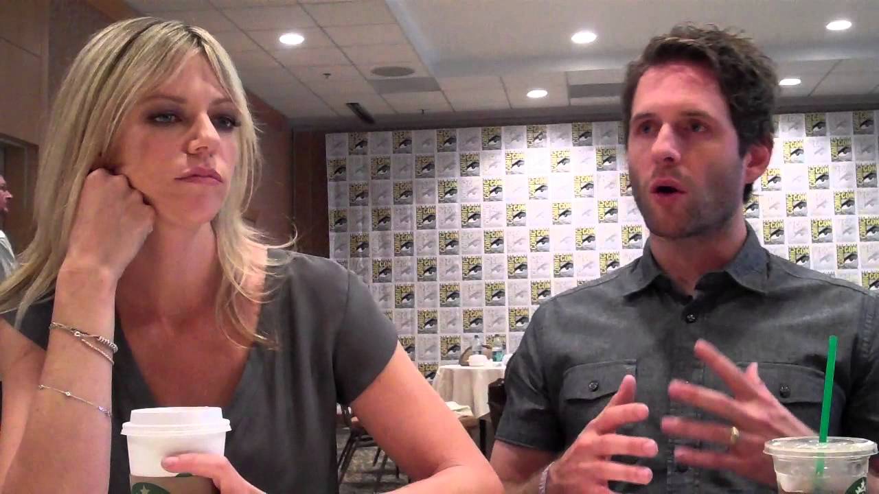 It's Always Sunny's Kaitlin Olson and Glenn Howerton Interview