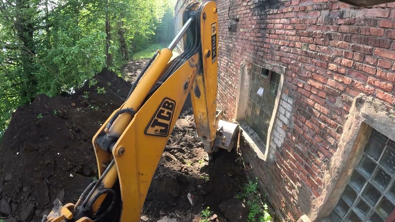 JCB 3CX backhoe loader. Crazy day, been everywhere and done everything #jcb3cx #jcb #трактор