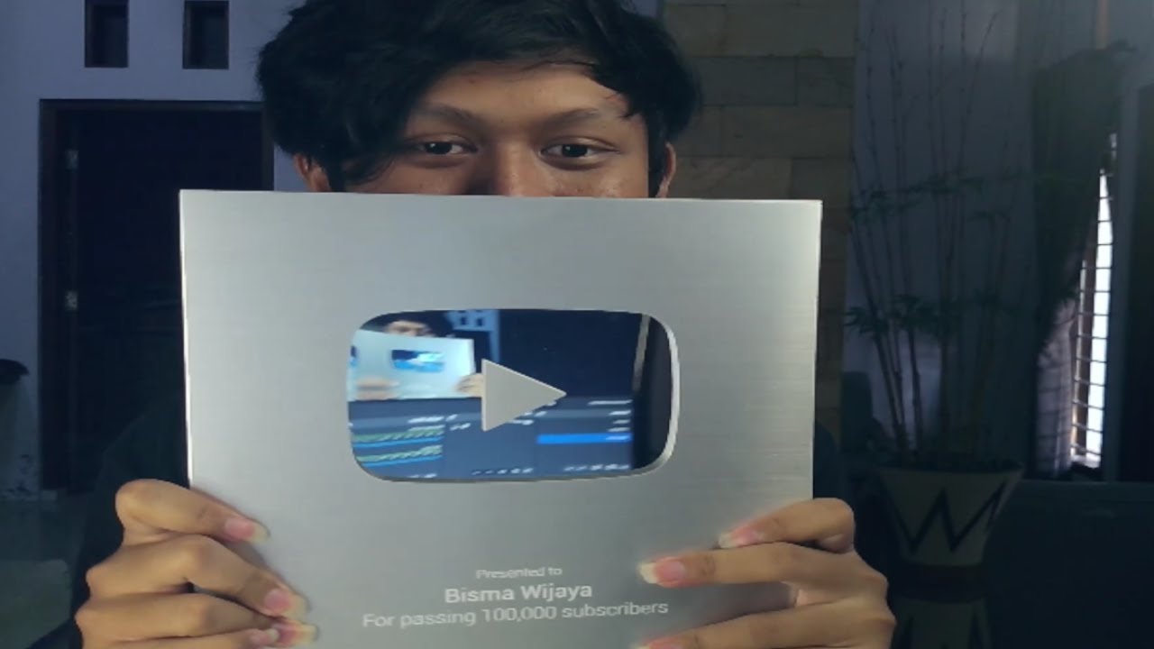 UNBOXING SLIVER PLAY BUTTON & QNA