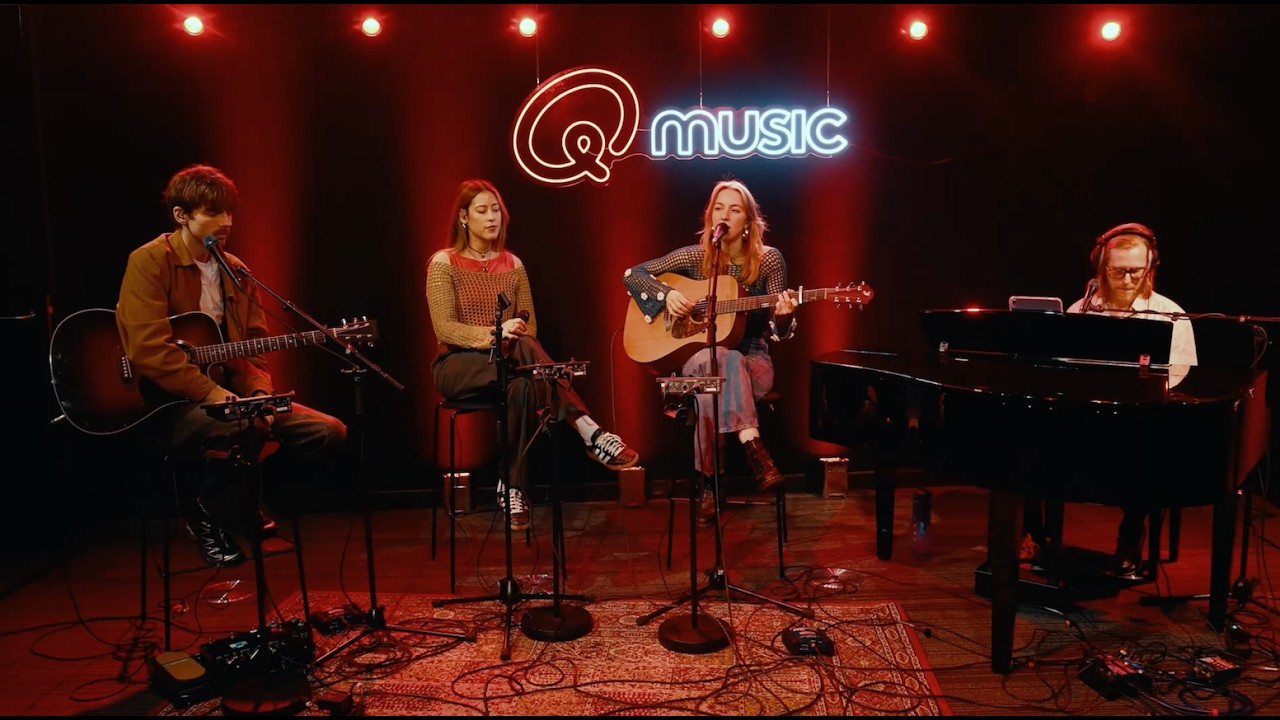 Nienke Leone - Pauze (cover Luna) - Qmusic Stephan's Pianobar