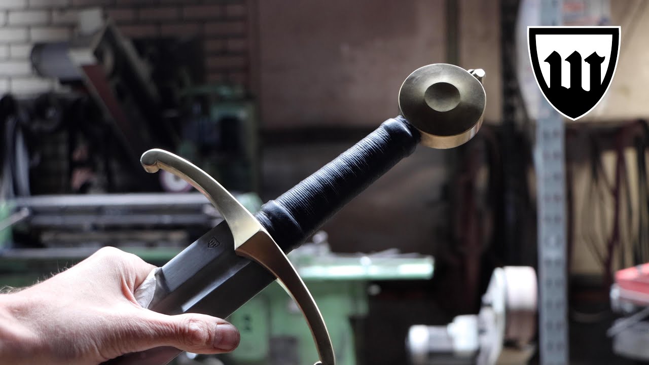 Forging a arming sword, the complete movie.