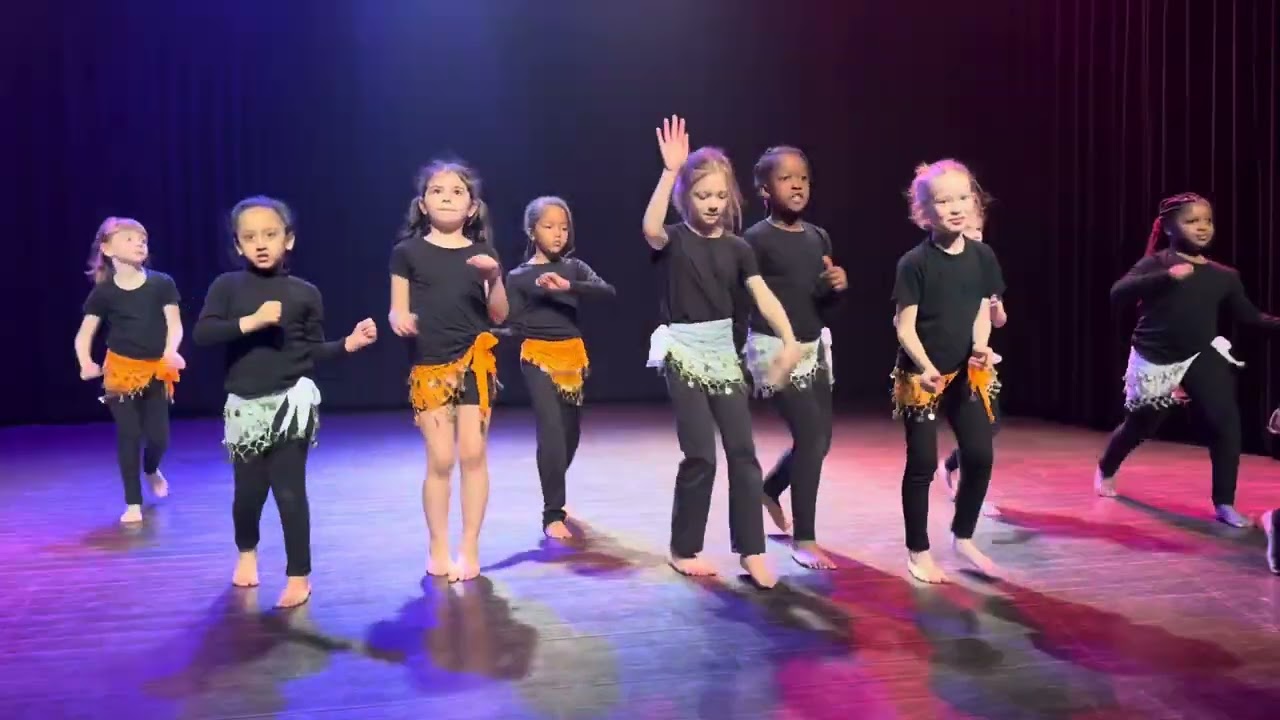 Dansshow academie Hoboken. 16/03/2024 fata morgana- k3