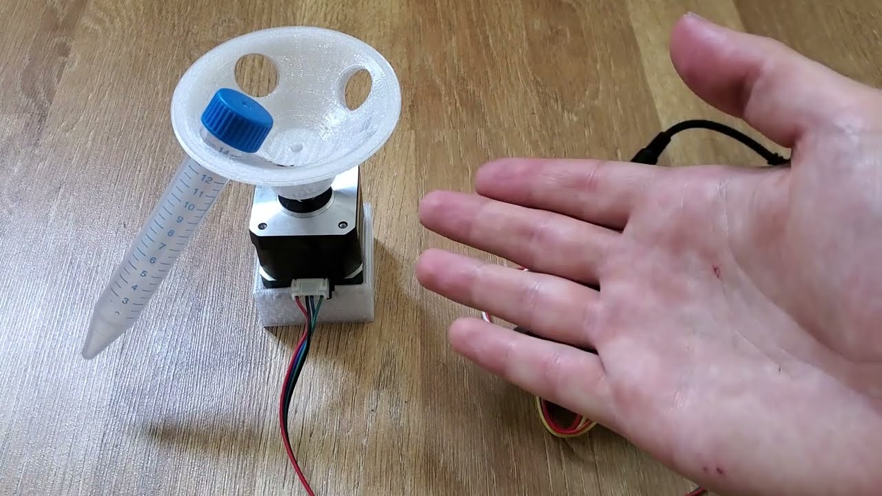 Slowmo Centrifuge: A low speed/high torque NEMA stepper motor centrifuge for cell culture