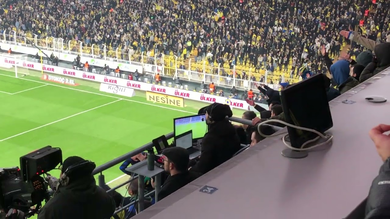 Fenerbahçe 3-1 Kasımpaşa tribün