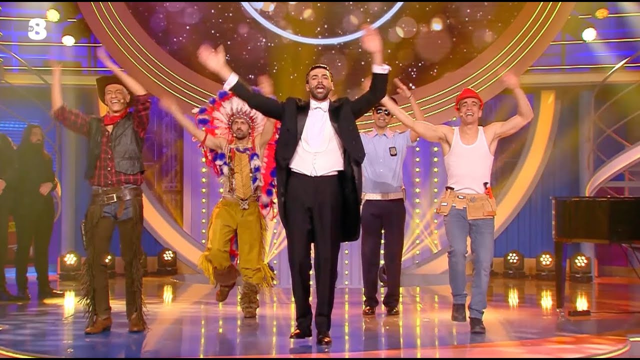 Carlo Amleto non pu&ograve; suonare in pace - GialappaShow St.6