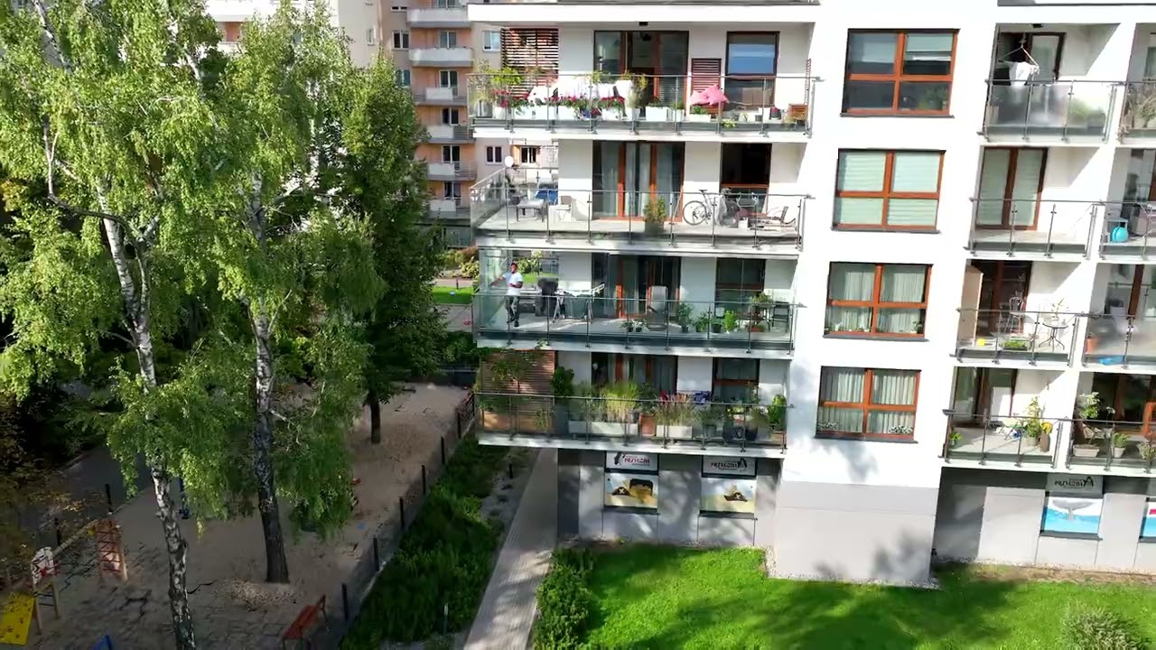 Zabudowa Balkonowa LUMON w Warszawie - Radziwie 3
