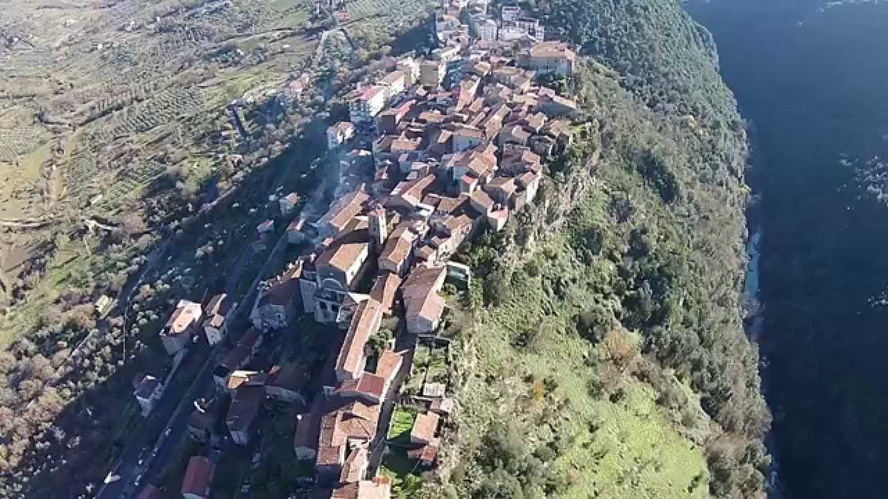 POINT of VIEW: the mountain cliff of Felitto town