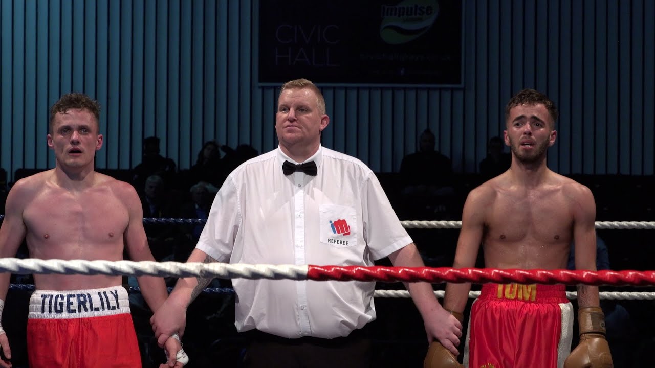 Against the Ropes Bradley Cloke vs Tony Vincent