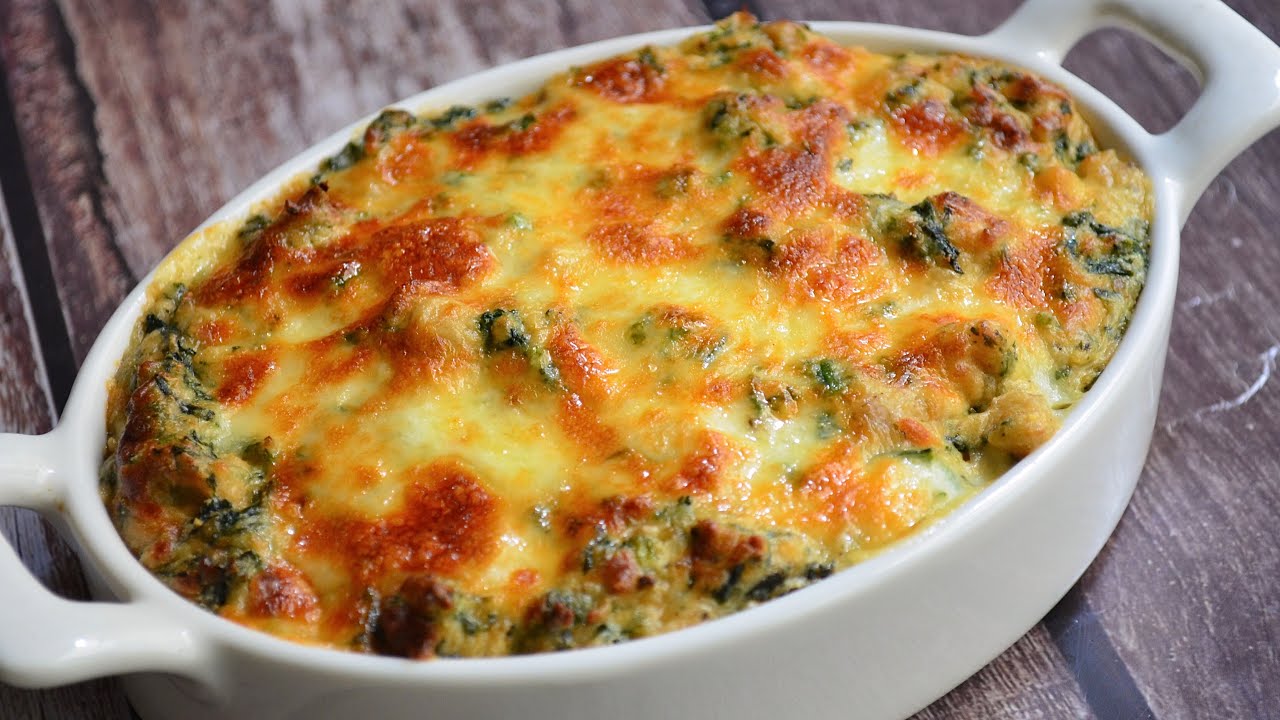 Ultimate Hot Spinach Artichoke Dip | Cheesy, Creamy, Irresistible!