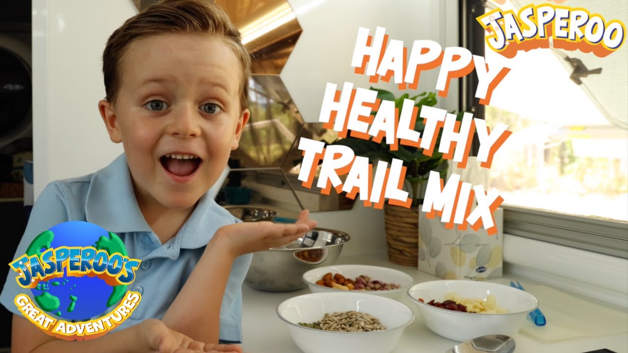 LET'S GO HIKING! WHAT YOU NEED TO PACK AND PREPARE!