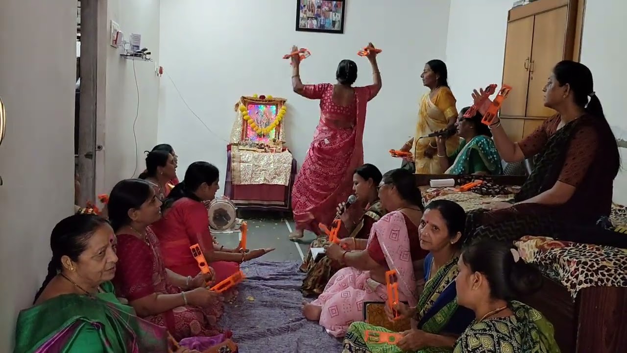 લાલ લાલ ચુંદડી મૈયાજી કો શોભે 🌺 અમર સુહાગ 🌺🌺