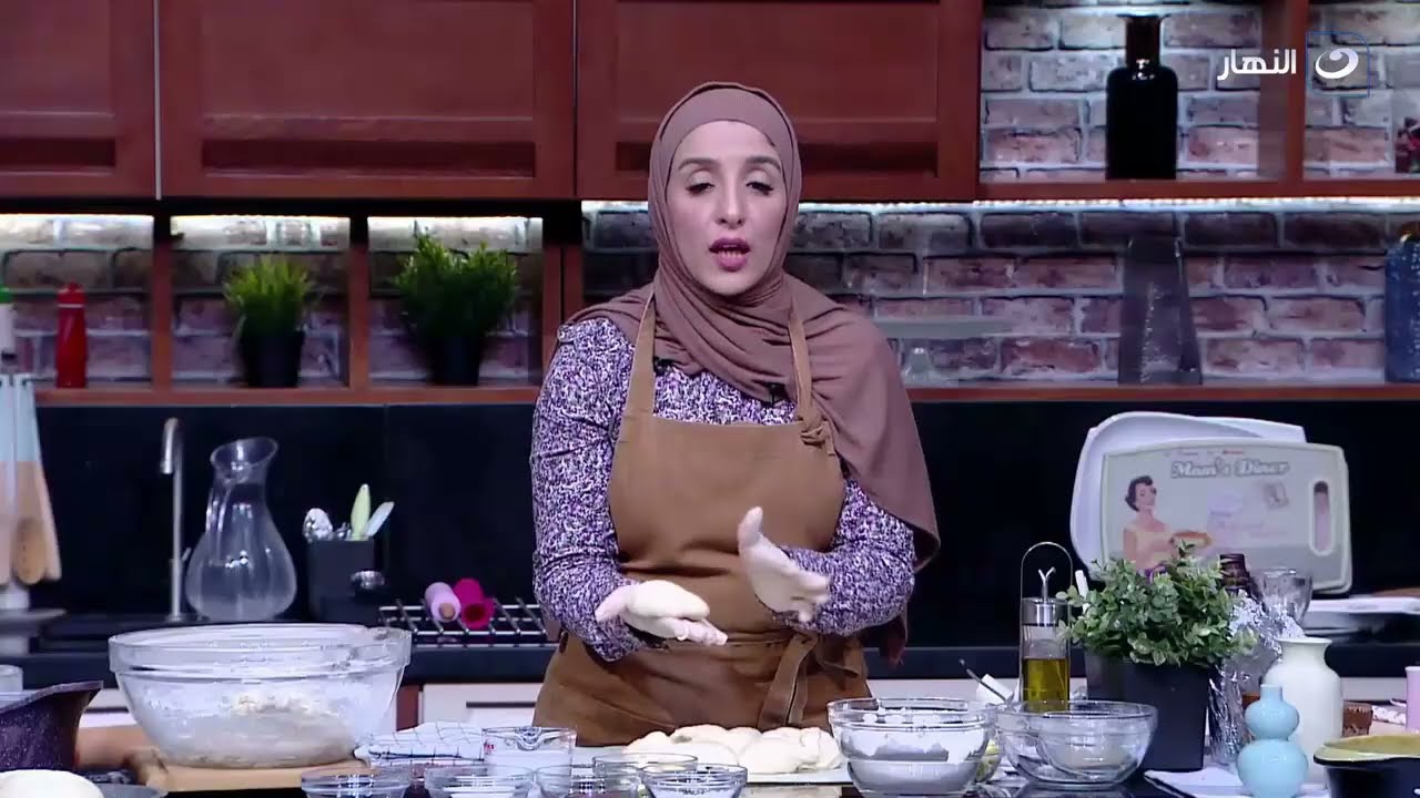 أكلة الأطفال بيحبوها جدًا.. طريقة عمل الدوناتس مع مروة الشافعي