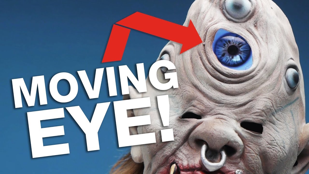 Digital Dudz Halloween Mask | LOOTd Unboxing