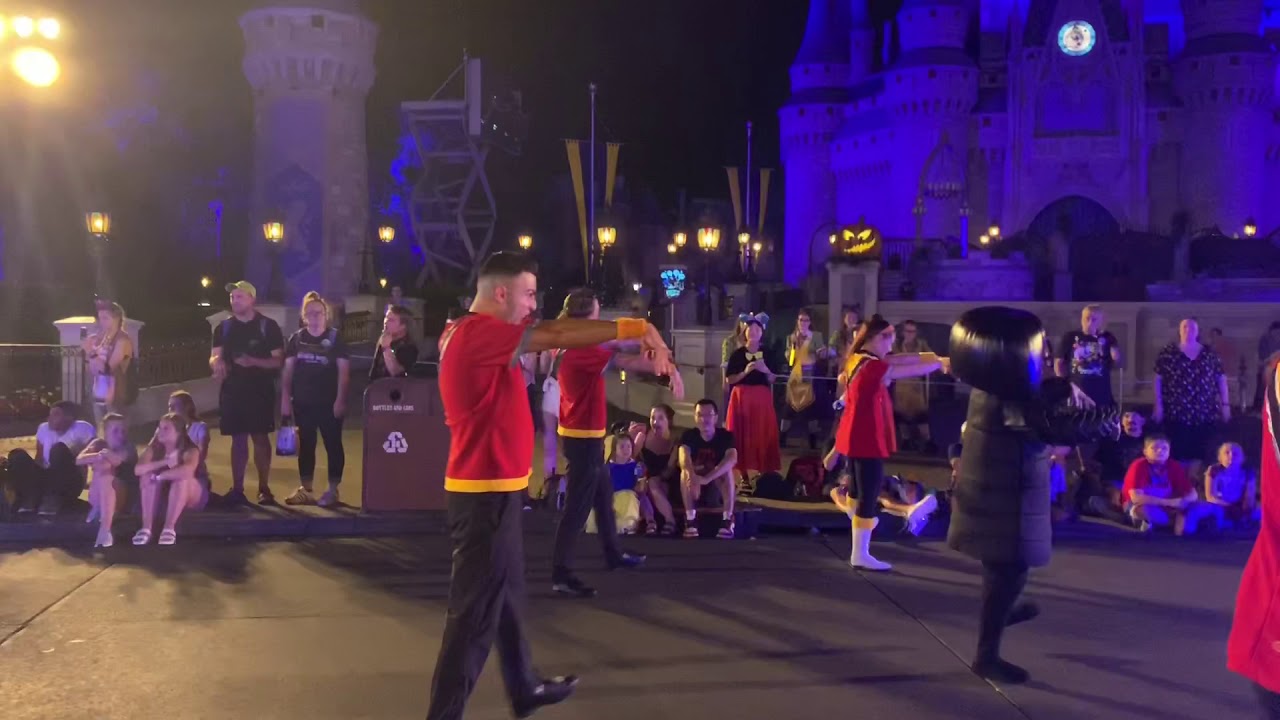 Mickey’s Not So Scary Halloween Party Parade 2019