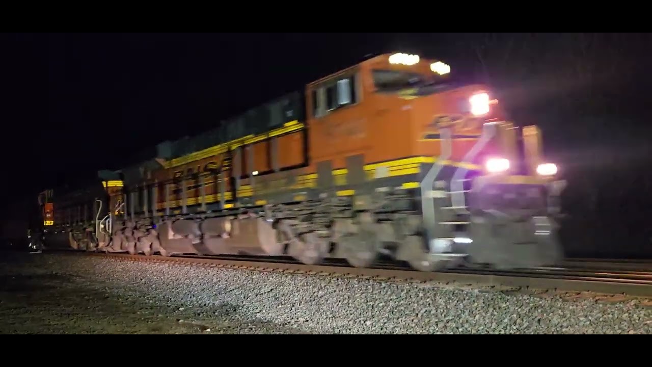  11:07 Csx B121 with Bnsf-6740/Bnsf-4452/Bnsf-6661 eastbound at attridge road Milepost 382. 