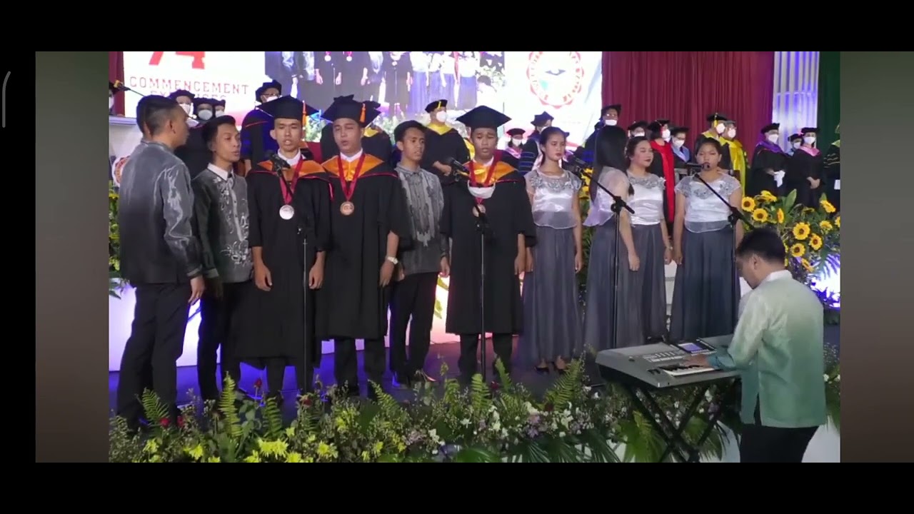 University of Cagayan Valley-Choir Doxology and The National anthem. Batch 2022
