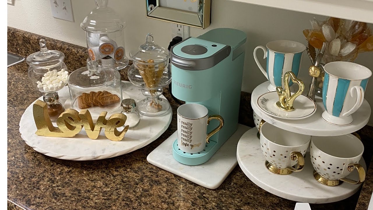 VALENTINES COFFEE STATION #valentinescoffeestation2020 #coffeestationstyling #valentinedecor #glam
