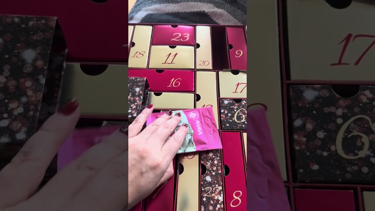 Opening My Calendar 2024 from AHAVA skin care
