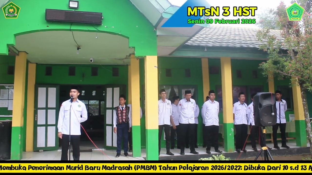 Pembina Upacara Bendera Merah Putih 