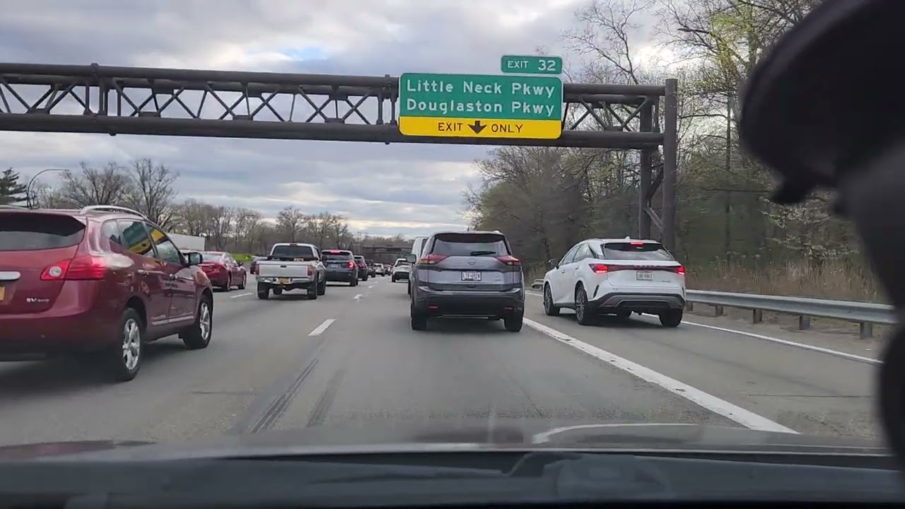 Usa new York 495 very beautiful scene America parkway