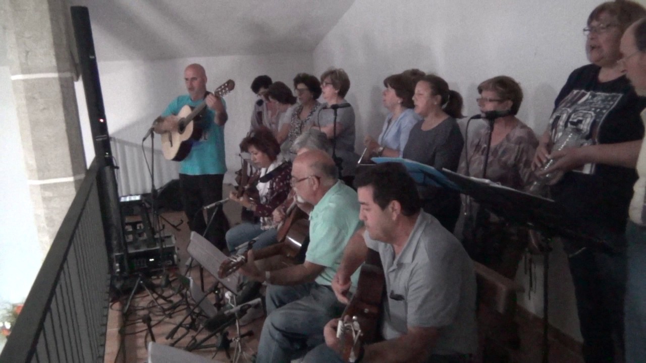 GRUPO FOLKLORICO CASAS DE MILLAN MISA ERMITA DE TEBAS 2017 F HD