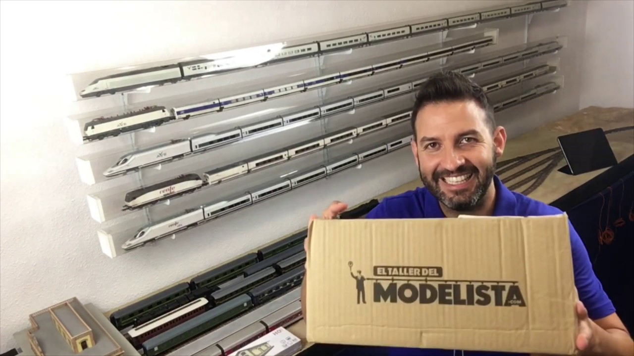 La Estación de Zaraiche. Unboxing coches serie 8000 Electrotren ép. III con El Taller del Modelista