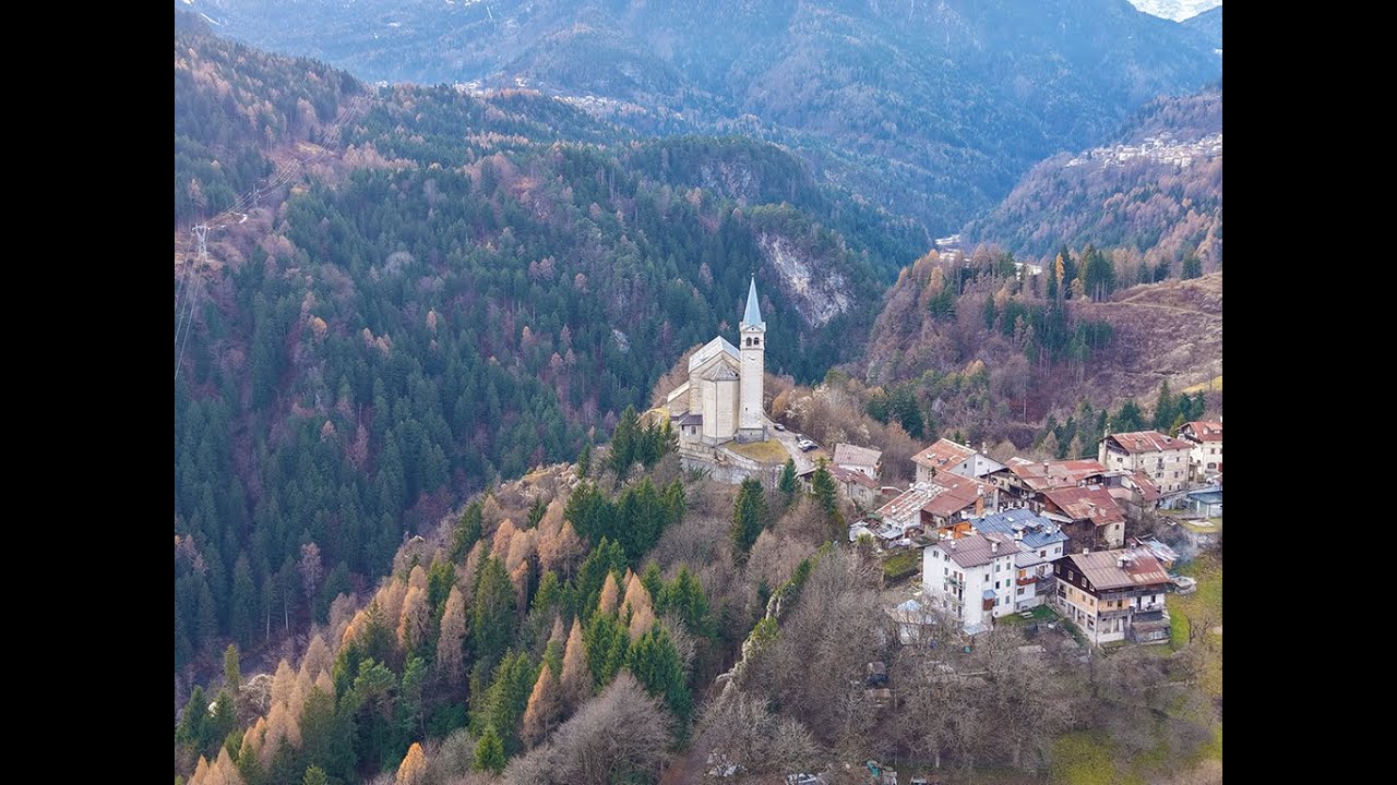 Valle di Cadore panorami del paese ripresi dall'alto - 8 dicembre 2025