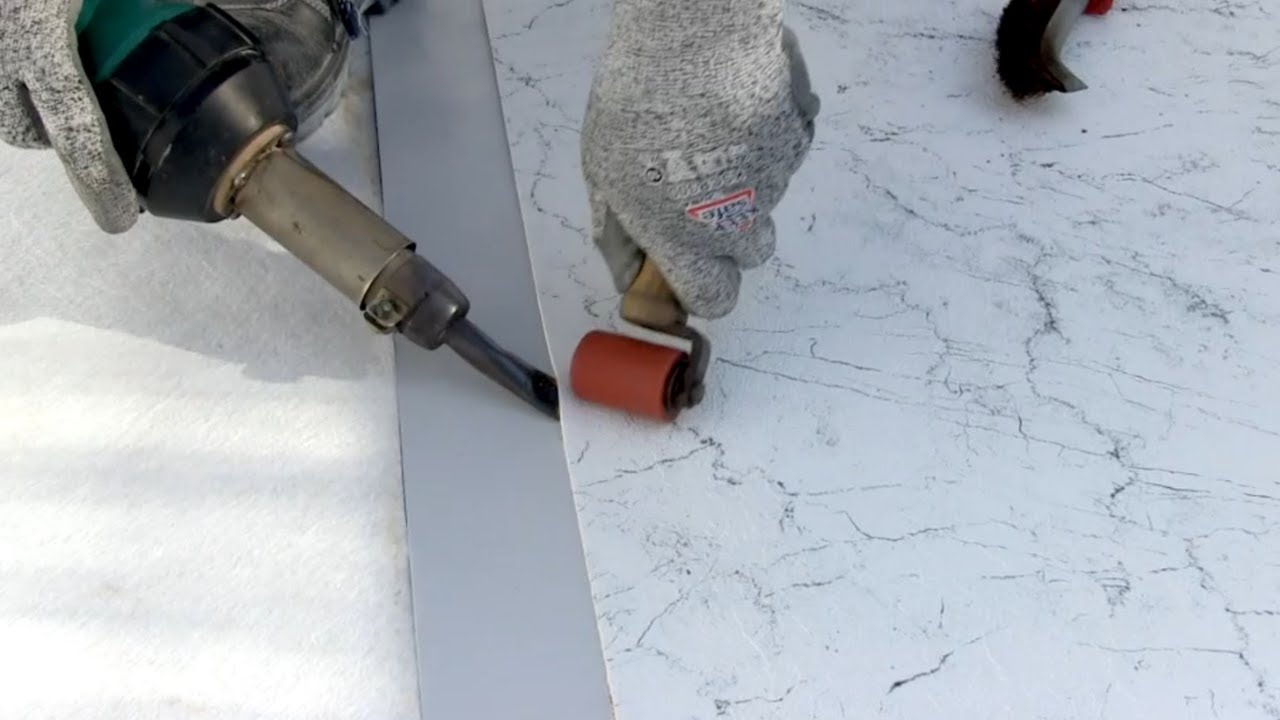 Soldadura a testa: Cómo instalar el geotextil y la lámina armada SOPREMAPOOL 3D en la piscina – cap4