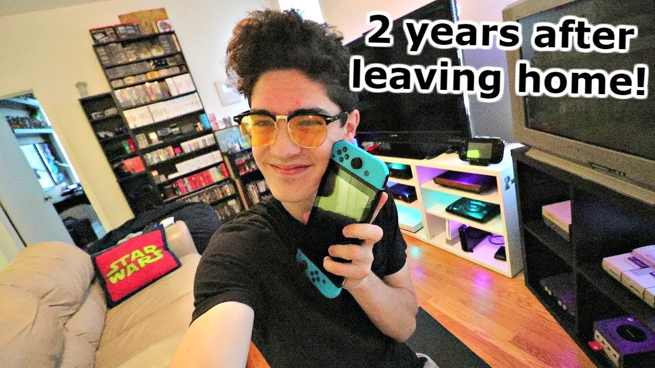 My 2018 Gaming/Nintendo Apartment TOUR! (LAST TIME BEFORE I MOVE!)