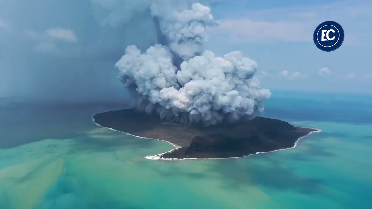 IMPRESIONANTES IMÁGENES DE LA ERUPCIÓN DEL VOLCÁN HUNGA HA APAI EN TONGA