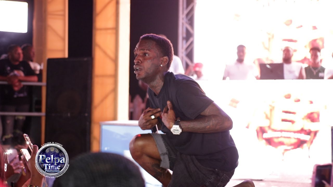 SKENG SHOCKS Festival!  WATER THROW, CRAZY CROWD!  [MUST SEE]**